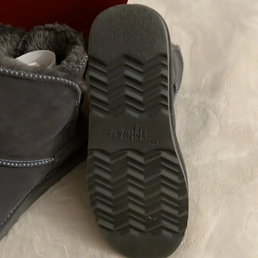 Style & Co. Dark Gray Boots - New With Tags - Picture 9 of 10